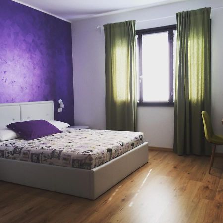 Il Gatto Stanco B&B Arona Bagian luar foto