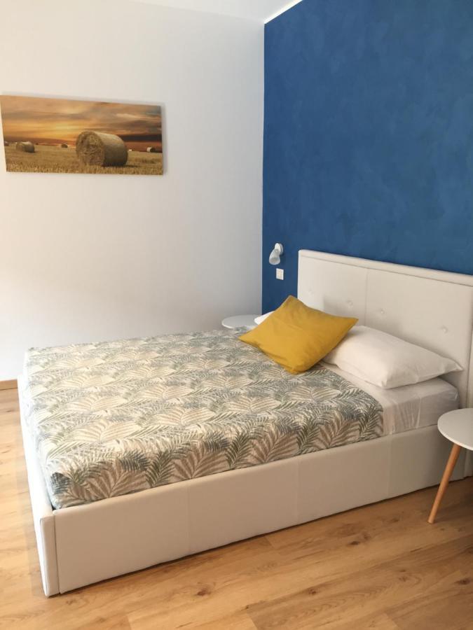 Il Gatto Stanco B&B Arona Bagian luar foto